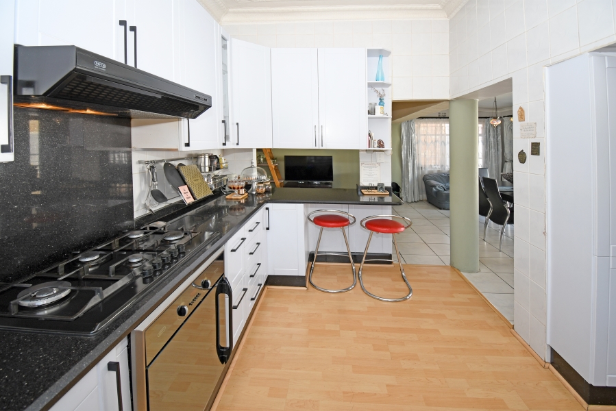 3 Bedroom Property for Sale in Crosby Gauteng