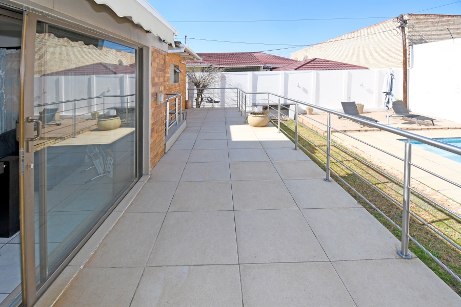 3 Bedroom Property for Sale in Crosby Gauteng