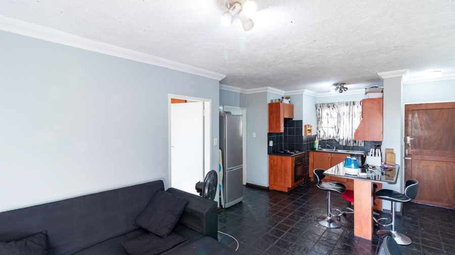 1 Bedroom Property for Sale in Noordwyk Gauteng