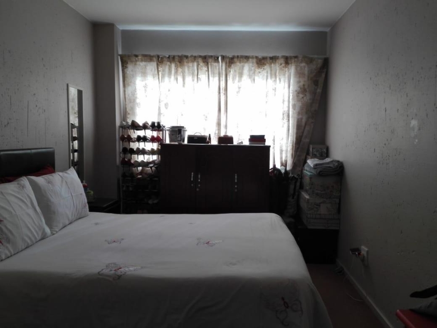 1 Bedroom Property for Sale in Klippoortje Gauteng