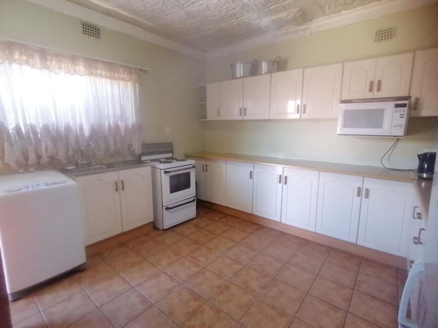 3 Bedroom Property for Sale in Molapo Gauteng