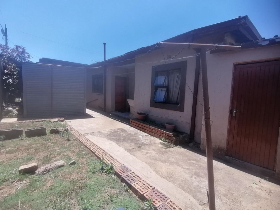 3 Bedroom Property for Sale in Molapo Gauteng