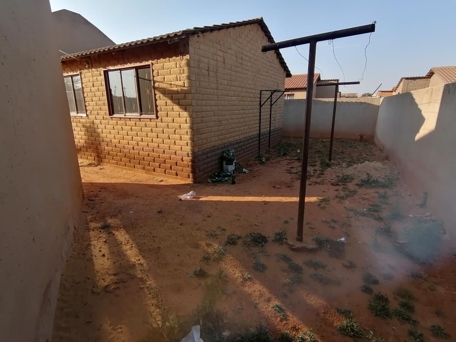2 Bedroom Property for Sale in Rietvallei Gauteng