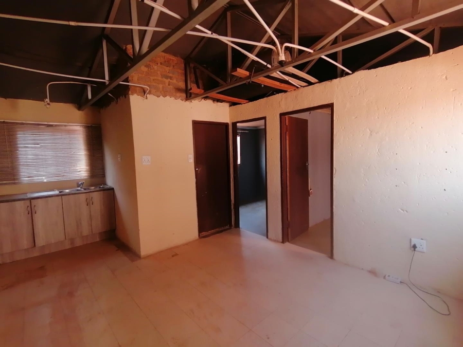 2 Bedroom Property for Sale in Rietvallei Gauteng