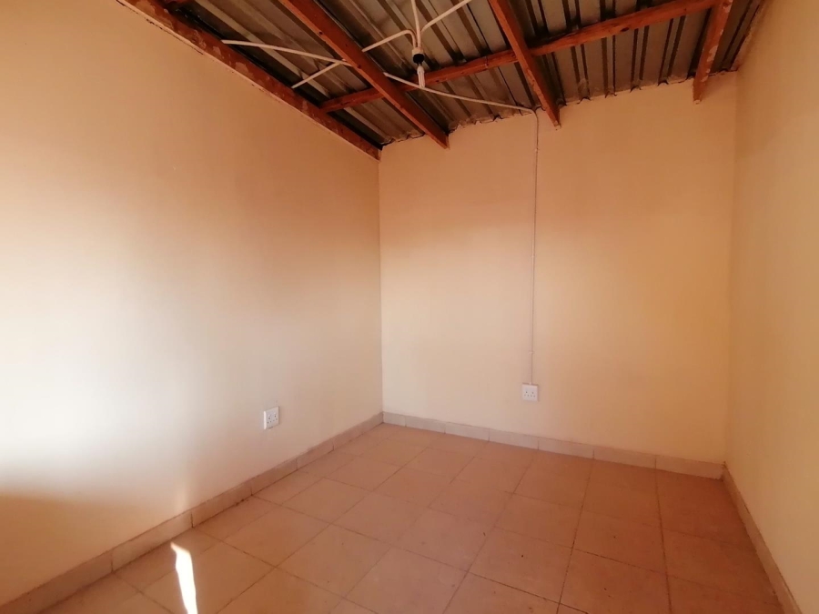 2 Bedroom Property for Sale in Rietvallei Gauteng