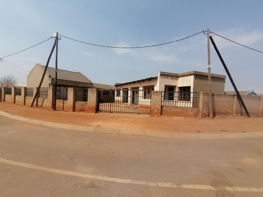 2 Bedroom Property for Sale in Rietvallei Gauteng