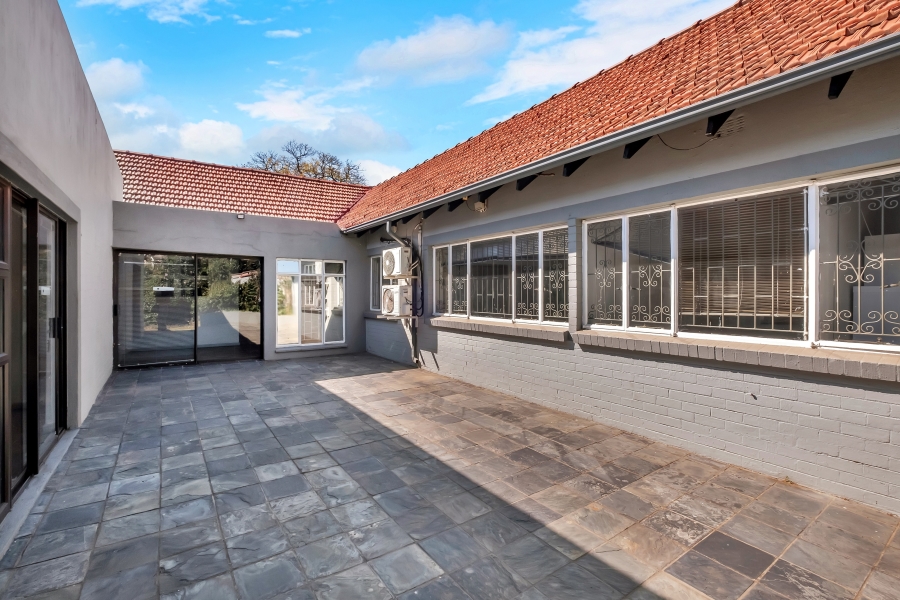 Commercial Property for Sale in Greenside Gauteng