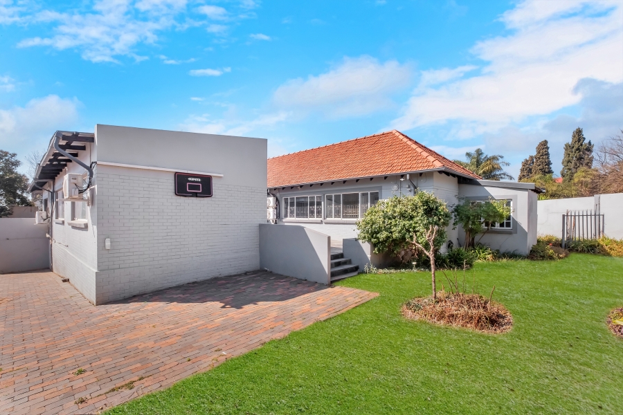 Commercial Property for Sale in Greenside Gauteng