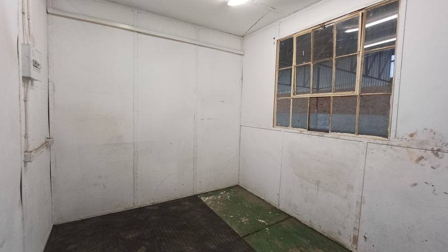 To Let commercial Property for Rent in Meyerton Park Gauteng