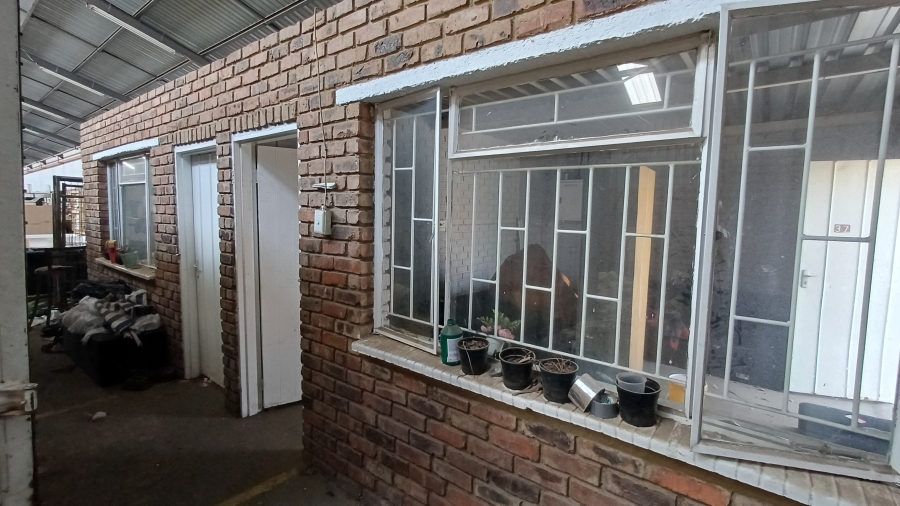 To Let commercial Property for Rent in Meyerton Park Gauteng