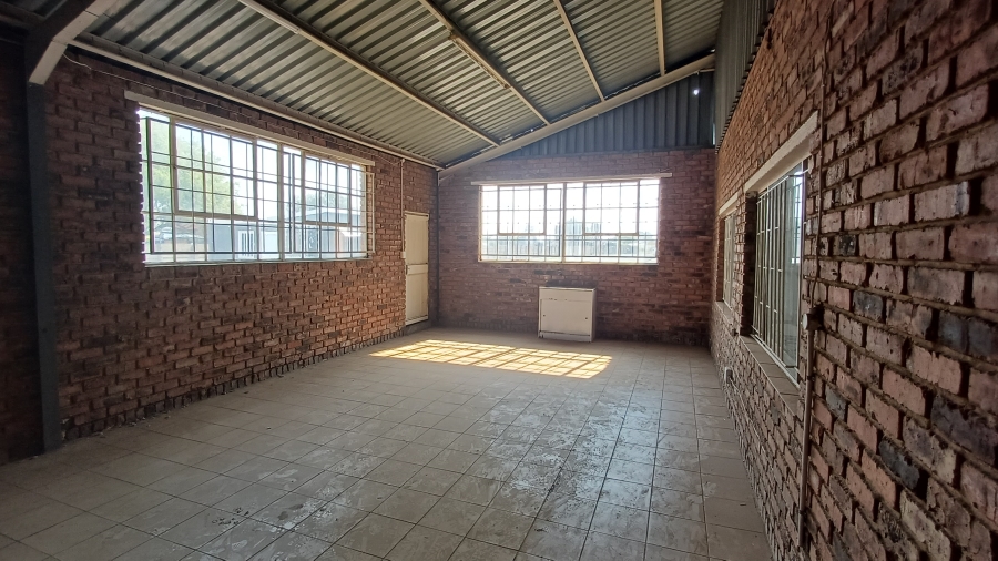 To Let commercial Property for Rent in Meyerton Park Gauteng