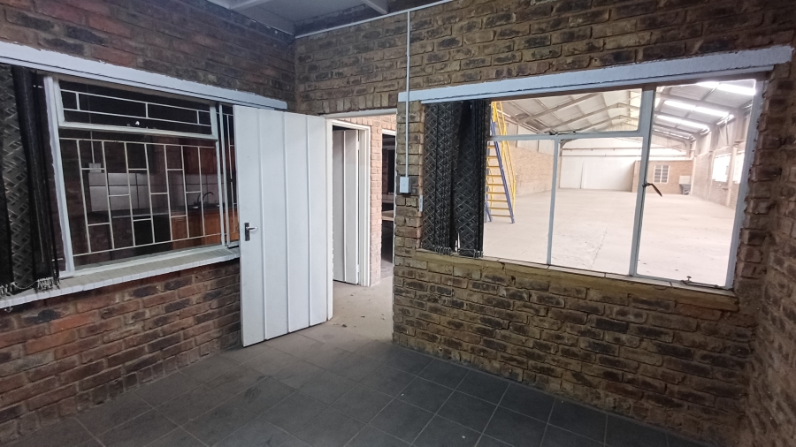 To Let commercial Property for Rent in Meyerton Park Gauteng