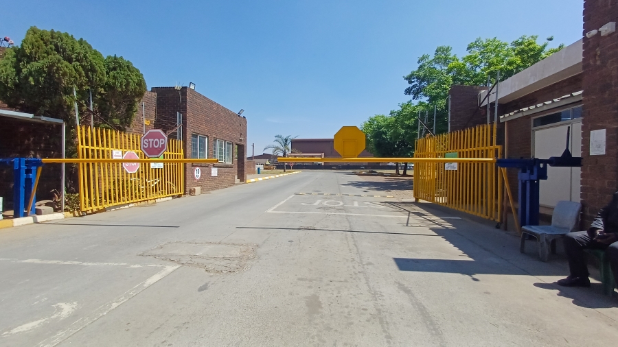 To Let commercial Property for Rent in Meyerton Park Gauteng