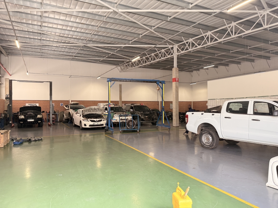 To Let commercial Property for Rent in Clayville Gauteng