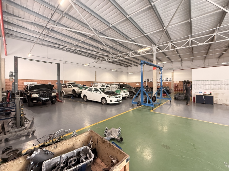 To Let commercial Property for Rent in Clayville Gauteng