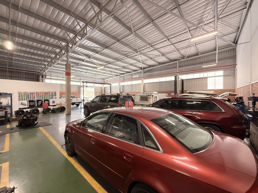 To Let commercial Property for Rent in Clayville Gauteng