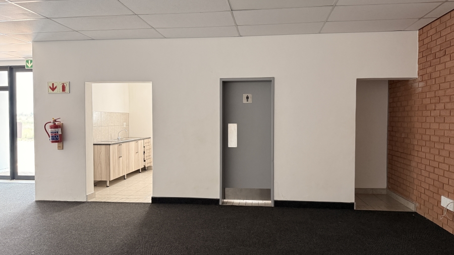 To Let commercial Property for Rent in Clayville Gauteng