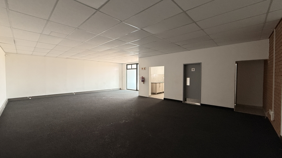 To Let commercial Property for Rent in Clayville Gauteng