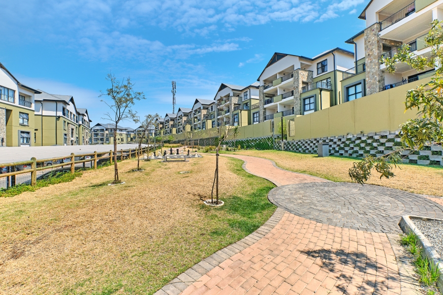 To Let 3 Bedroom Property for Rent in Waterfall Gauteng