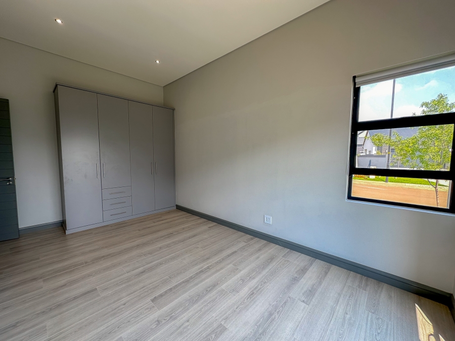 To Let 4 Bedroom Property for Rent in Midstream Heights Gauteng