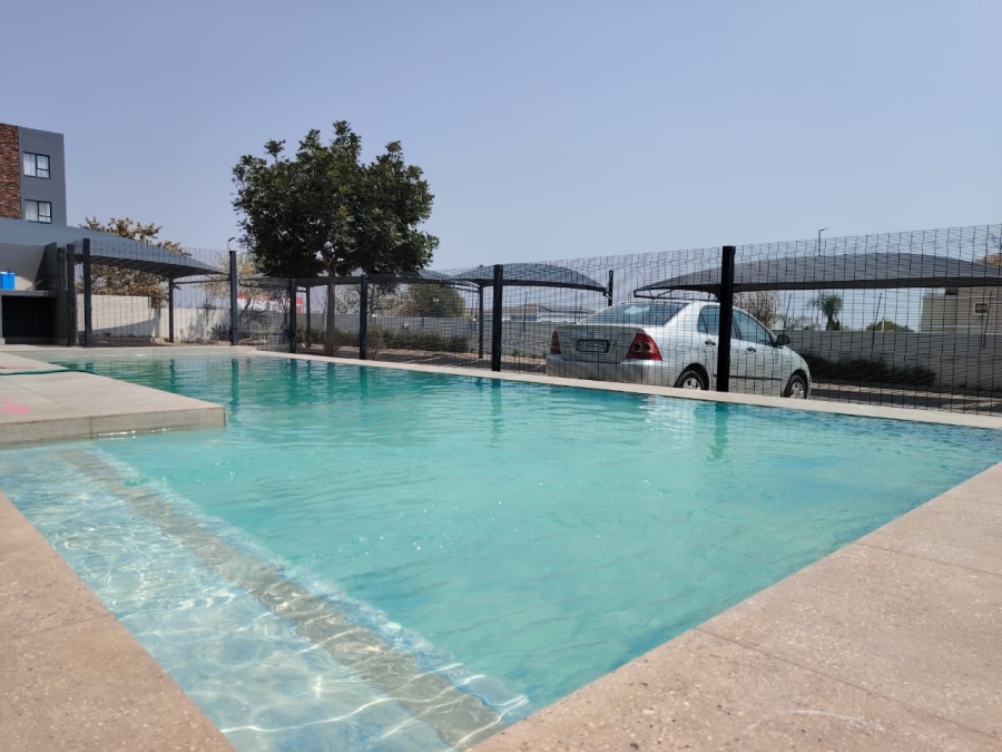 2 Bedroom Property for Sale in Carlswald Gauteng