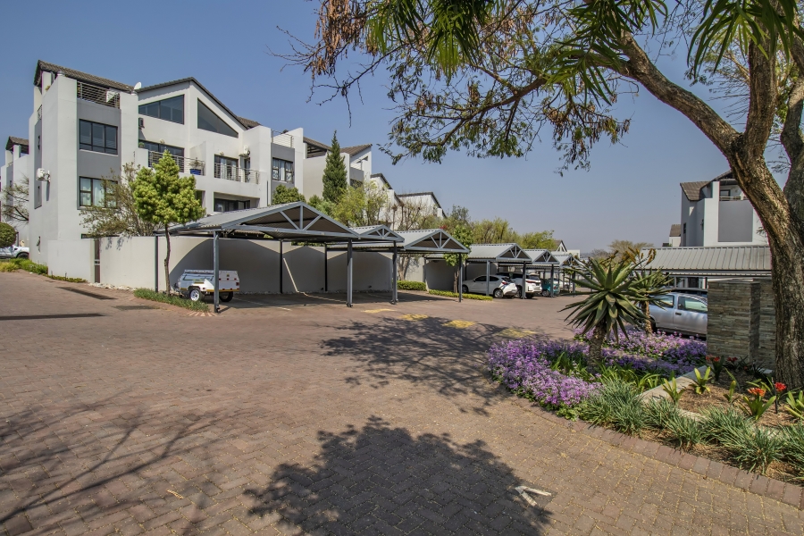 2 Bedroom Property for Sale in Douglasdale Gauteng