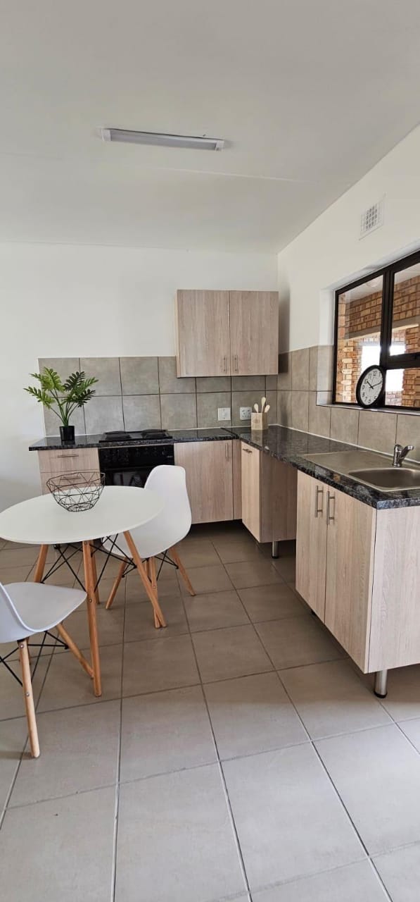 To Let 2 Bedroom Property for Rent in Albertsdal Gauteng