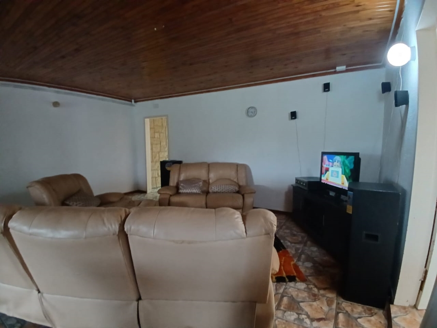 4 Bedroom Property for Sale in Pelzvale A H Gauteng