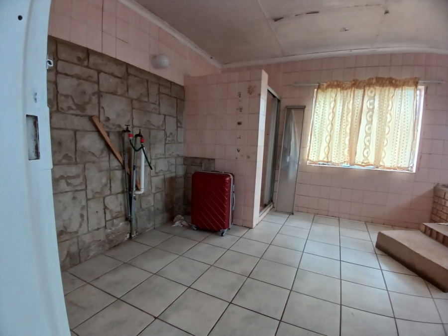 4 Bedroom Property for Sale in Pelzvale A H Gauteng