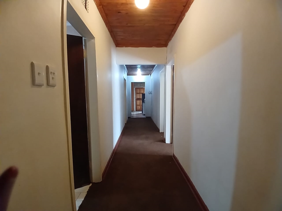 4 Bedroom Property for Sale in Pelzvale A H Gauteng