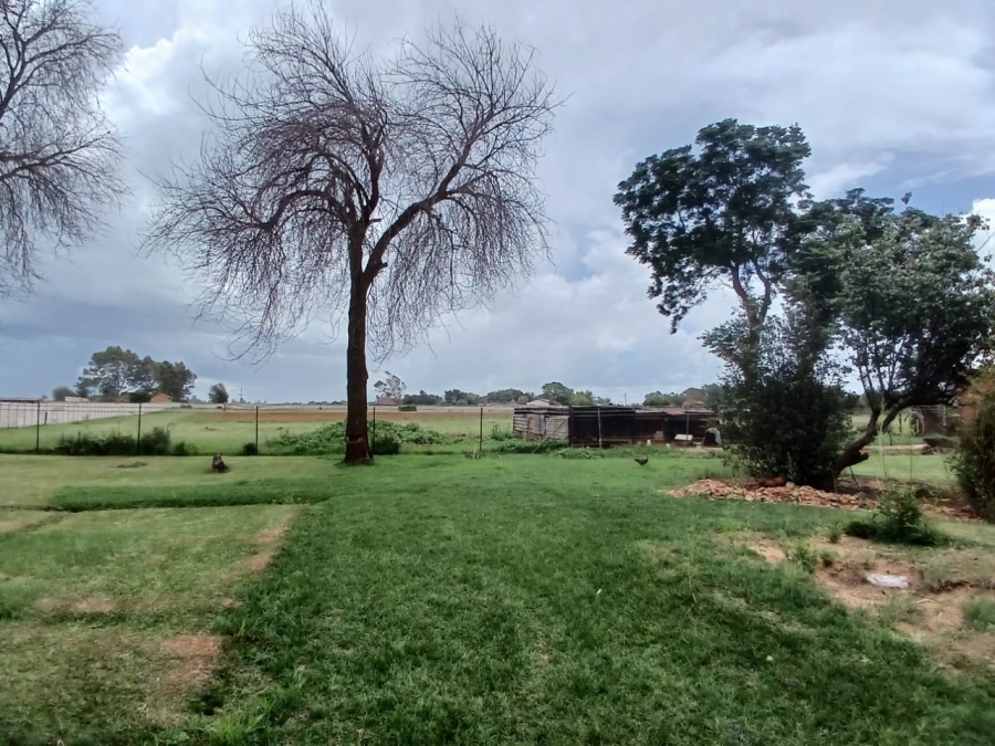 4 Bedroom Property for Sale in Pelzvale A H Gauteng