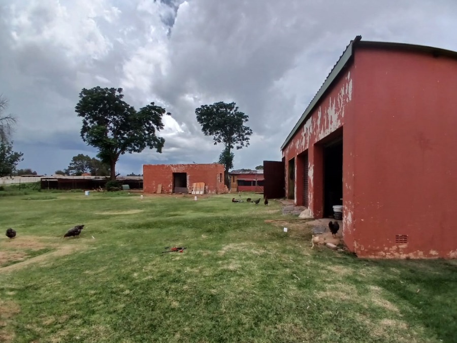 4 Bedroom Property for Sale in Pelzvale A H Gauteng