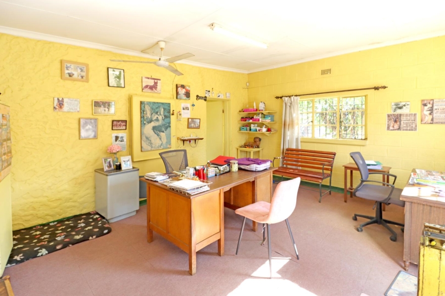 5 Bedroom Property for Sale in Blue Hills AH Gauteng