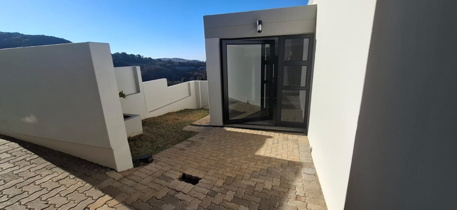 4 Bedroom Property for Sale in Roodekrans Gauteng