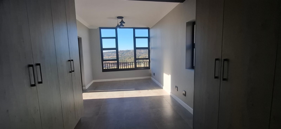 4 Bedroom Property for Sale in Roodekrans Gauteng