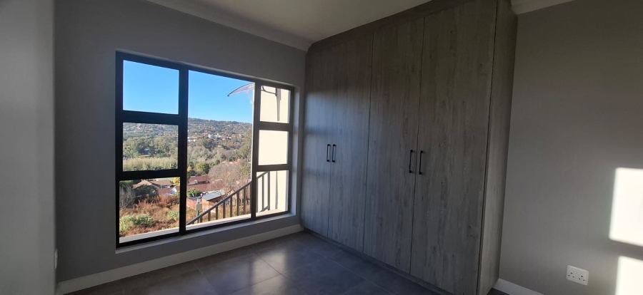 4 Bedroom Property for Sale in Roodekrans Gauteng