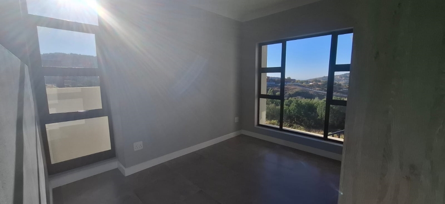 4 Bedroom Property for Sale in Roodekrans Gauteng