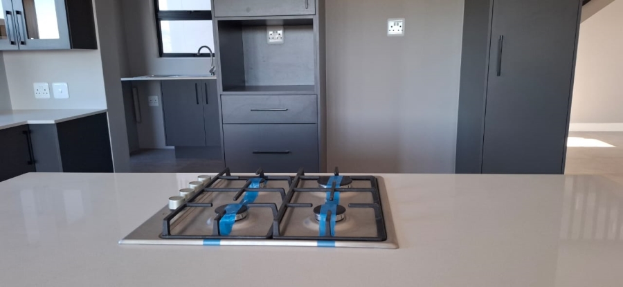 4 Bedroom Property for Sale in Roodekrans Gauteng