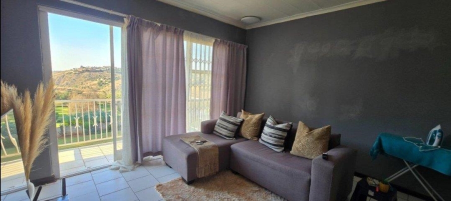 2 Bedroom Property for Sale in Silverfields Gauteng