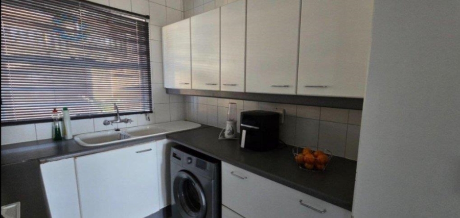 2 Bedroom Property for Sale in Silverfields Gauteng
