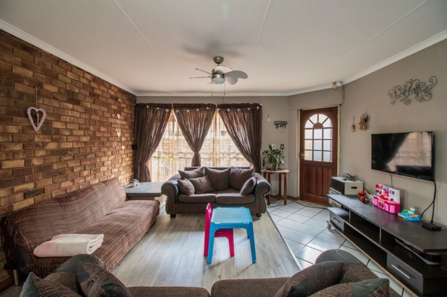 3 Bedroom Property for Sale in Terenure Gauteng