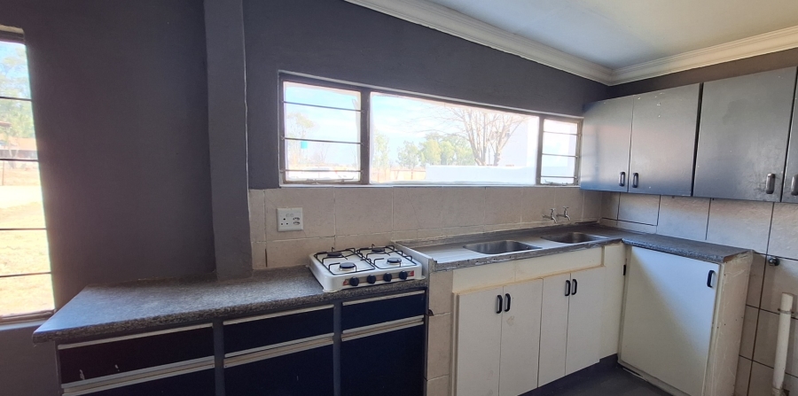 To Let 2 Bedroom Property for Rent in Nanescol Gauteng