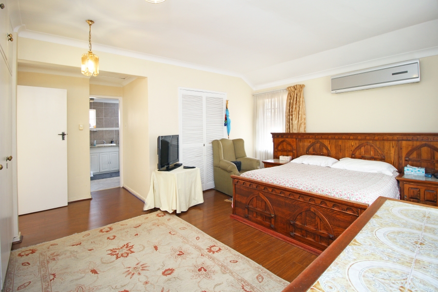 4 Bedroom Property for Sale in Waverley Gauteng