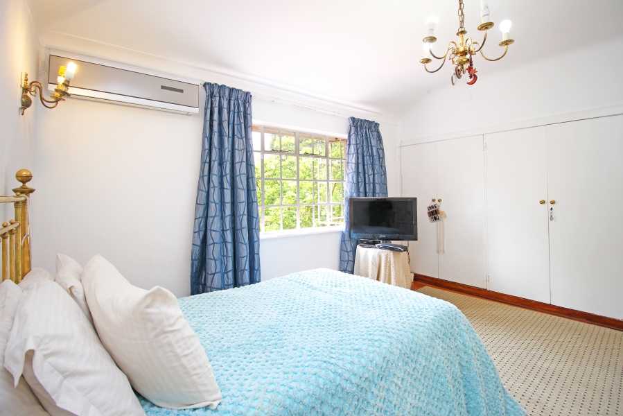 4 Bedroom Property for Sale in Waverley Gauteng