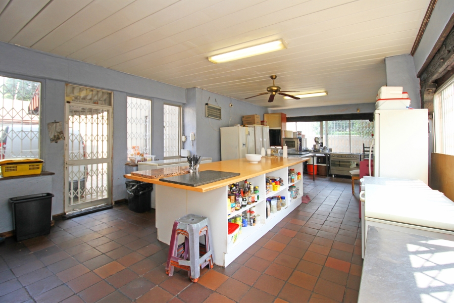 4 Bedroom Property for Sale in Waverley Gauteng