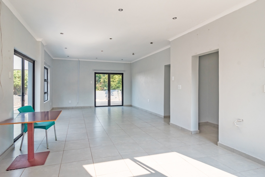 9 Bedroom Property for Sale in Krugersdorp North Gauteng