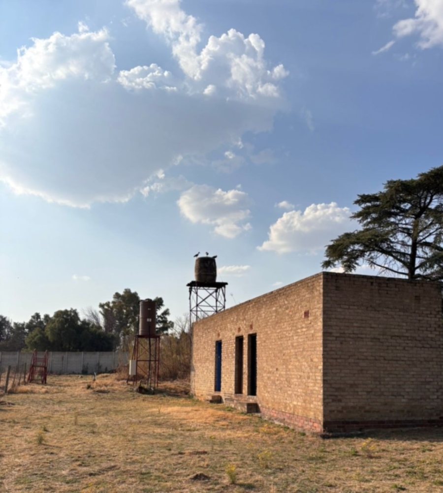 3 Bedroom Property for Sale in Mantevrede Gauteng