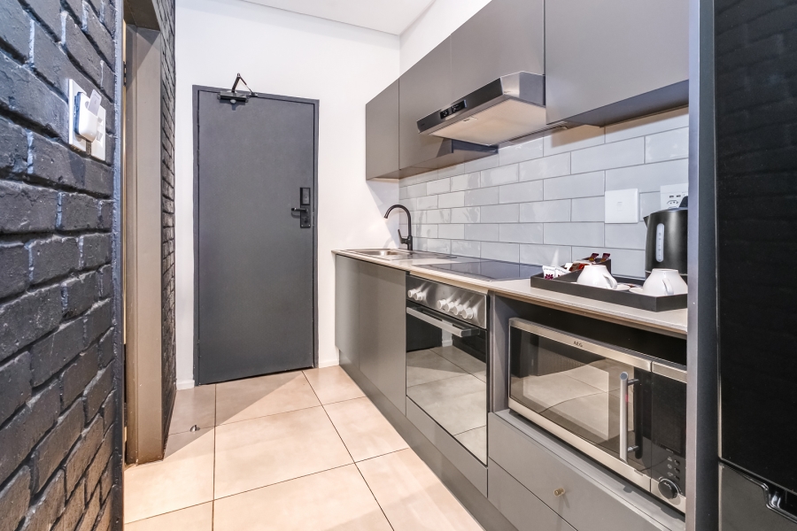 1 Bedroom Property for Sale in Sandown Gauteng