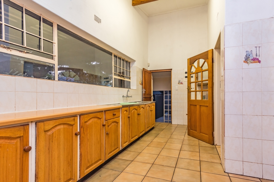 6 Bedroom Property for Sale in Noordheuwel Gauteng