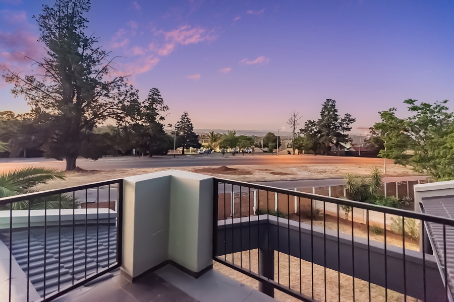 6 Bedroom Property for Sale in Noordheuwel Gauteng